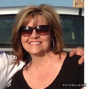 Meet your Posher, Sherry